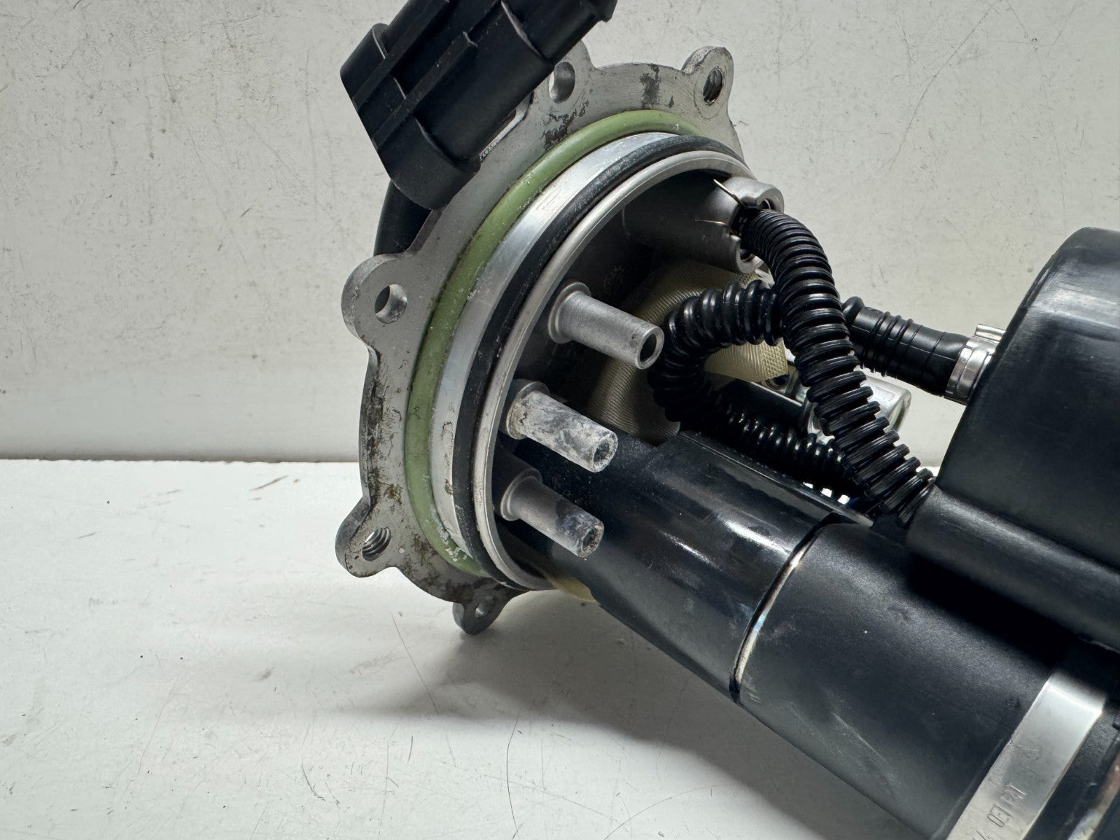 Fuel Pump MV Agusta F4 1000 2010 GEN 2