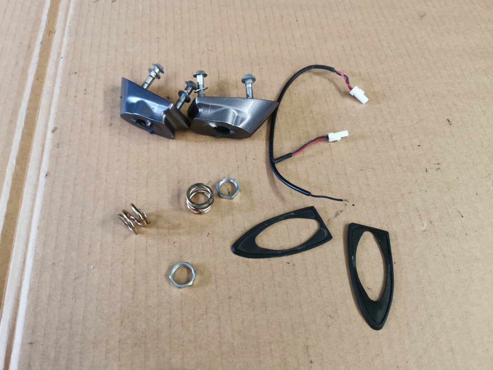Mirror Spare Parts MV Agusta F4 1000 2010 GEN 2 (please read)
