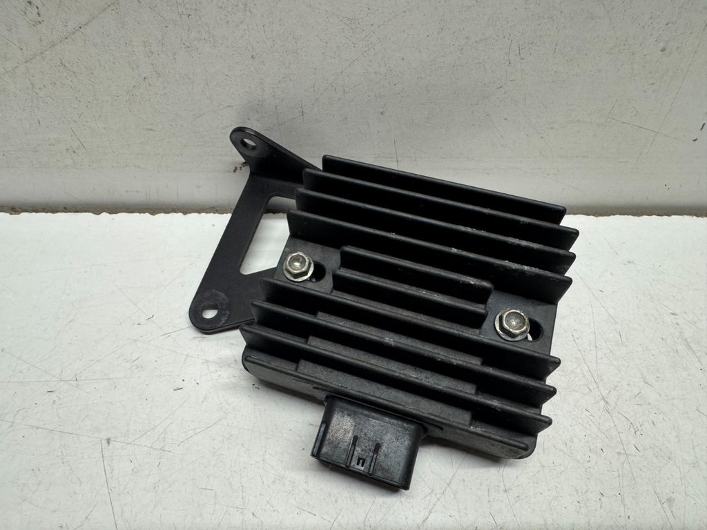 Voltage Regulator Rectifier MV Agusta F4 1000 2010 GEN 2