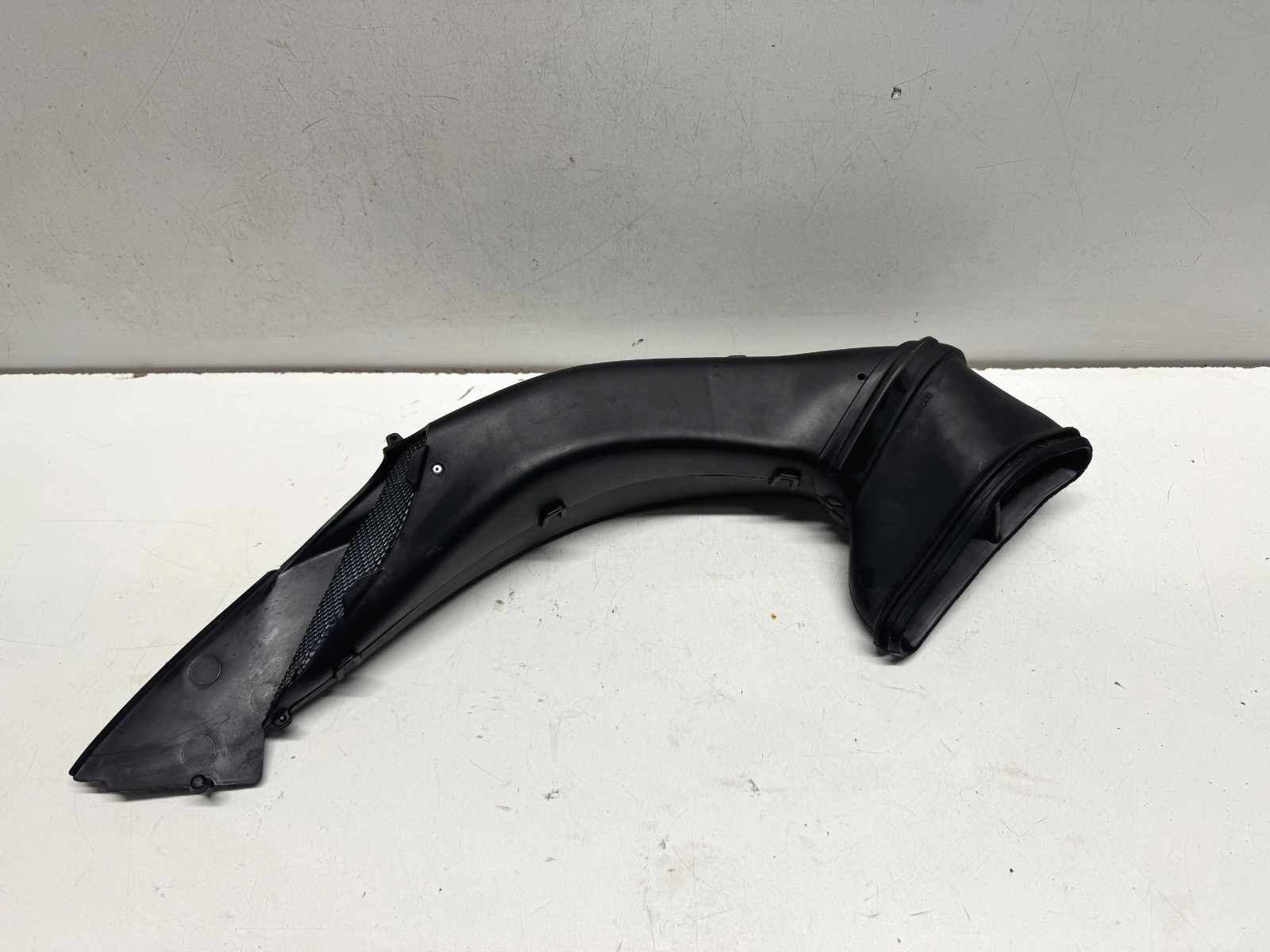 Left Air Duct MV Agusta F4 1000 2010 GEN 2