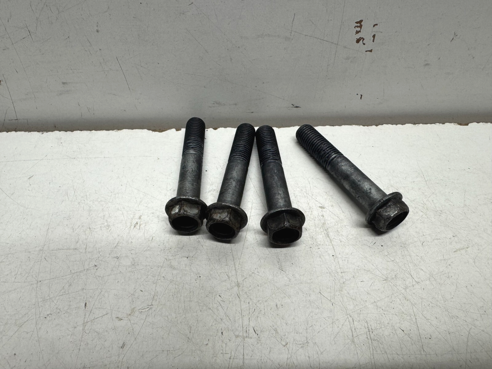Front Caliper Bolts Aprilia RSV 1000 R Factory 2006