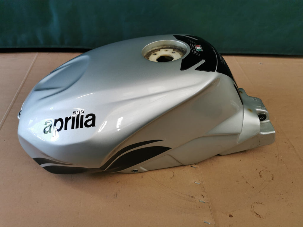 OEM Fuel Tank in Silver Aprilia RSV 1000 R Factory 2006