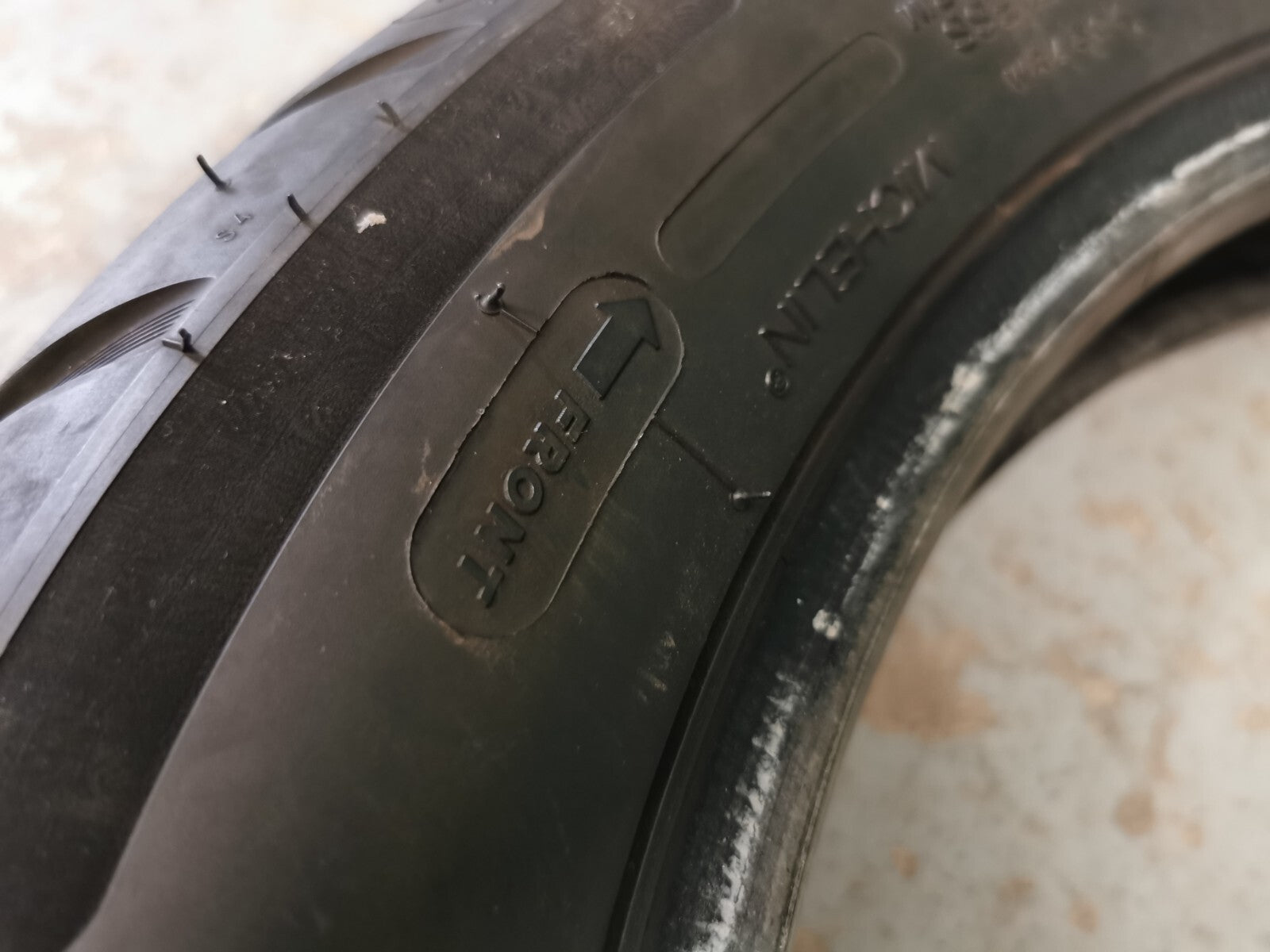 Front Motorcycle Tyre Michelin Commander 3 Cruiser 130/90 B16 #9184