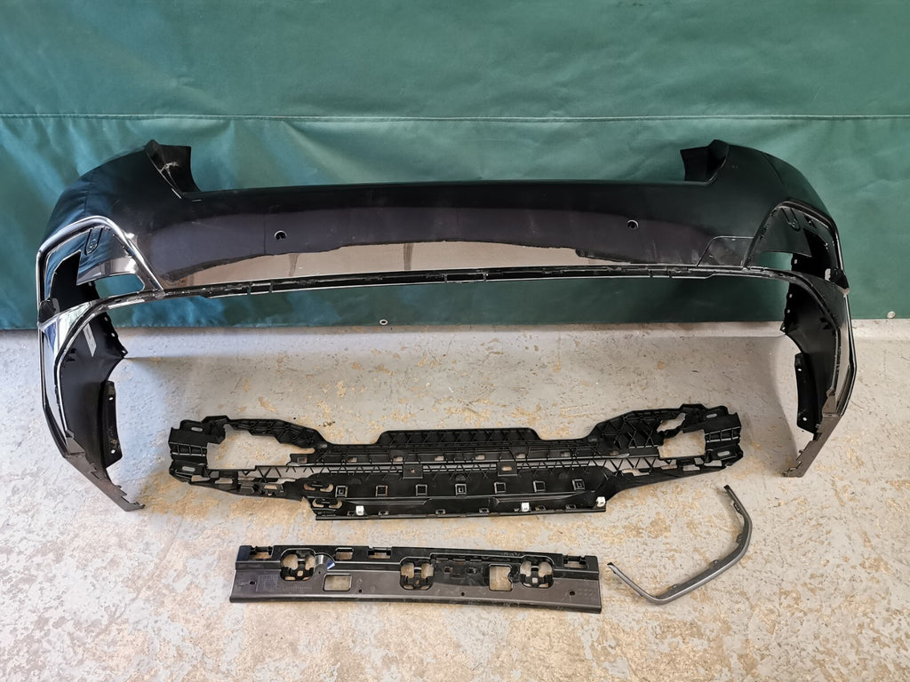 BMW I4 Edrive40 M SPORT REAR BUMPER  in Black 2025 	Hatchback GENUINE