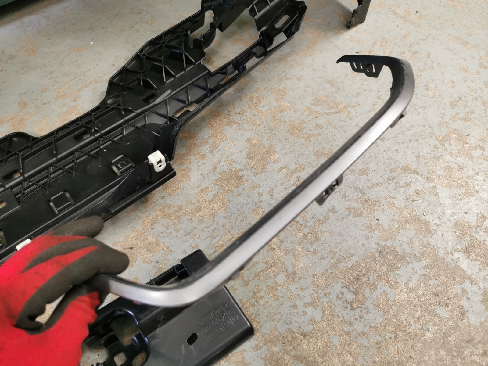 BMW I4 Edrive40 M SPORT REAR BUMPER  in Black 2025 	Hatchback GENUINE