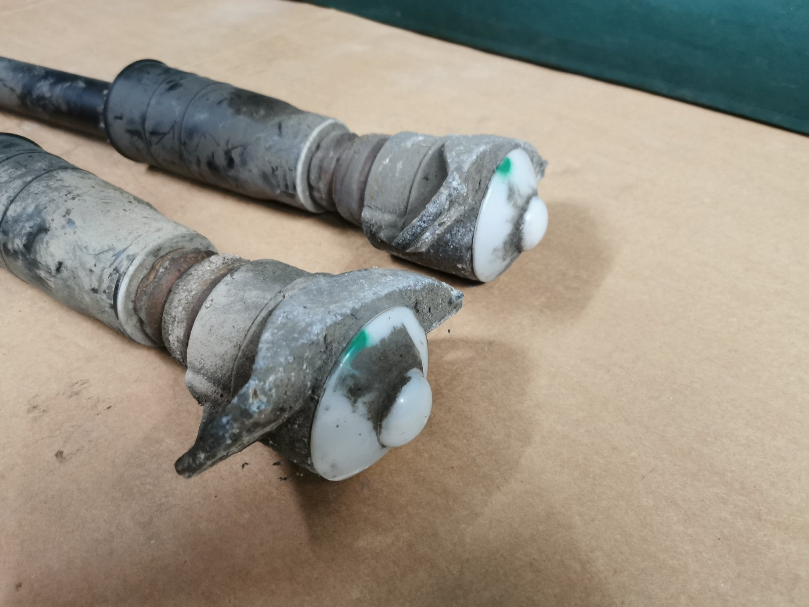 Audi S4 3.0 TFSI B9 2018 Rear Shock Absorbers Pair 8w6513028L