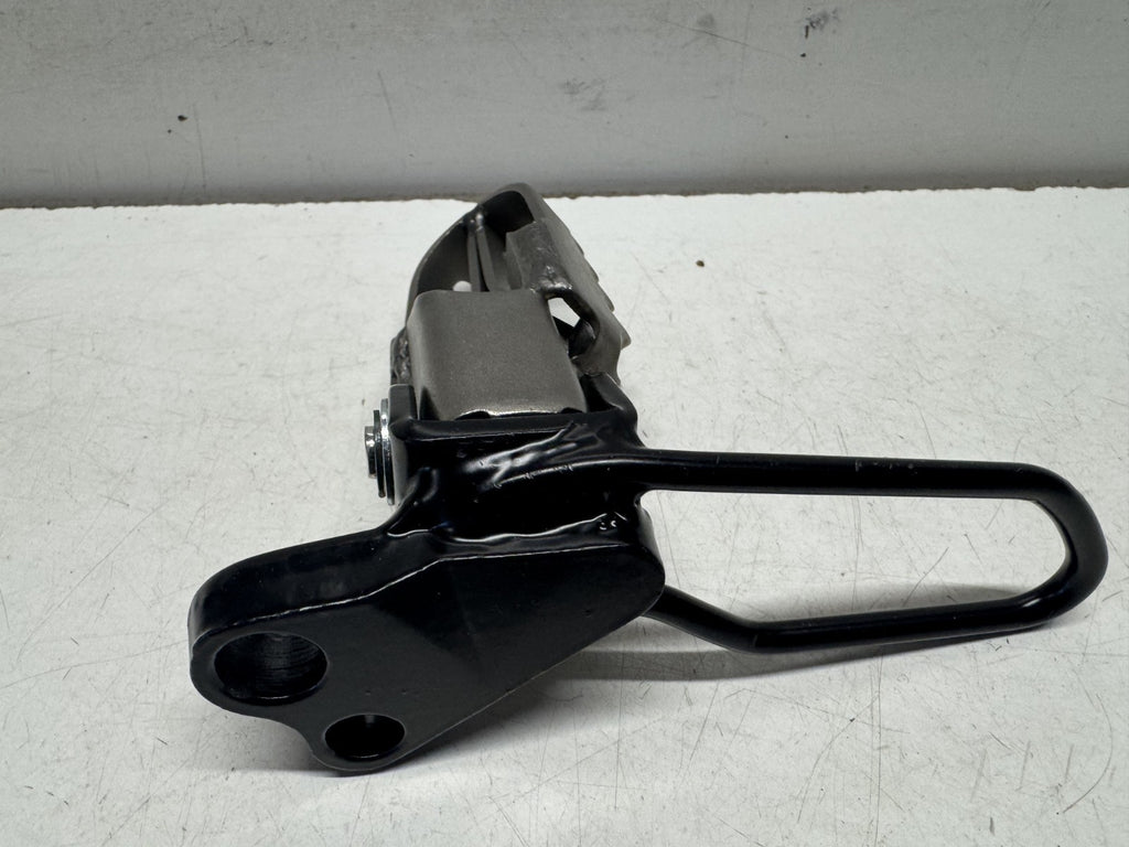 Front Right Foot Peg Assembly Sinnis Apache SM 125