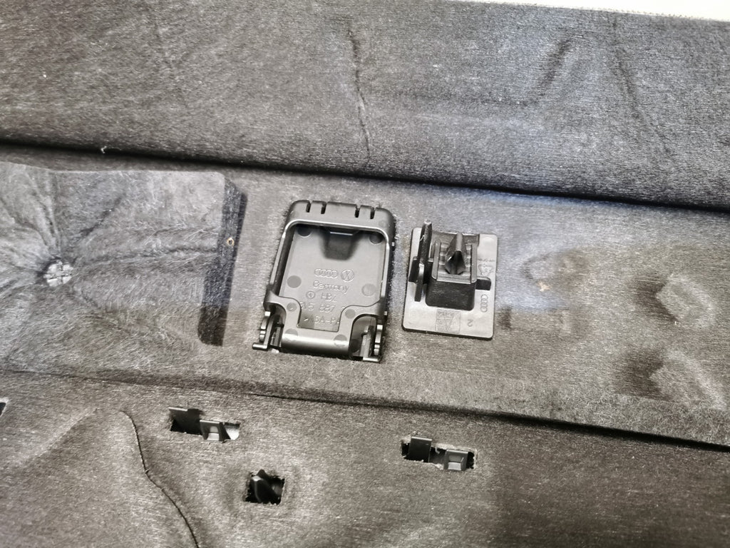 AUDI A4 S4 PARCEL SHELF Speaker  DECK 2018 B9 Saloon