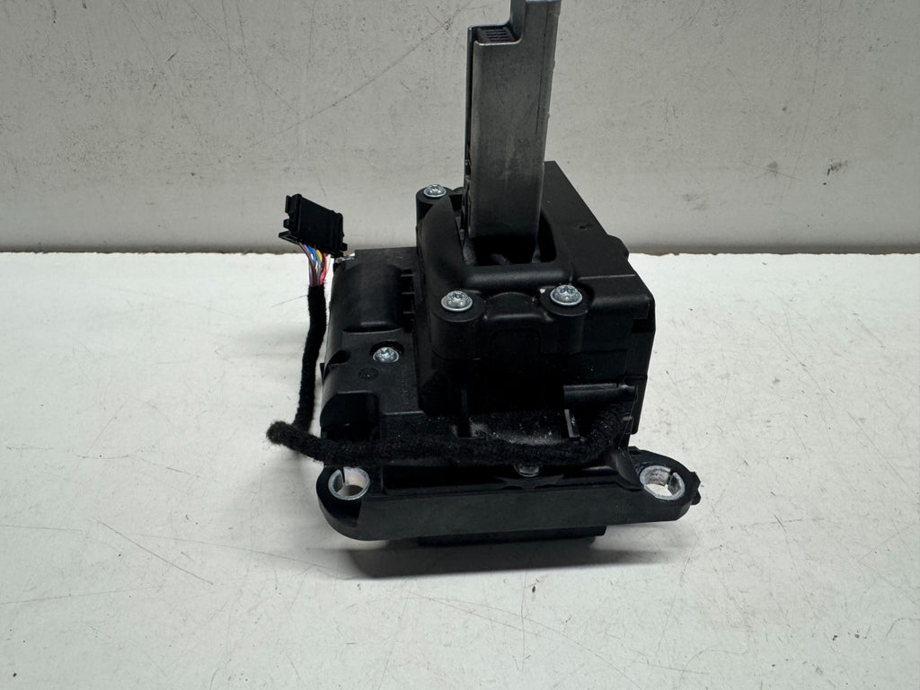 Audi A4 S4 B9 Automatic Gear Selector Gearshift Lever Mechanism 8W2713041F