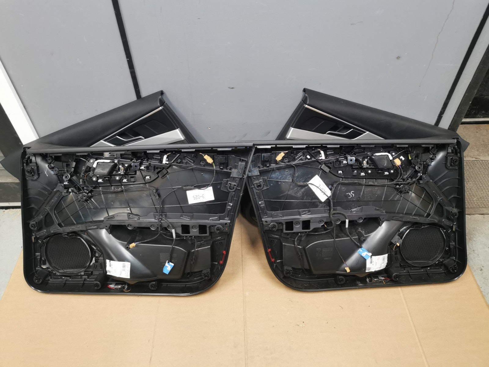 AUDI A4 S4 B9 Set of Door Cards Black