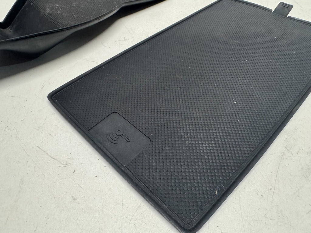 AUDI A4 S4 B9 FRONT CENTER CONSOLE INSERT RUBBER 8W0863301