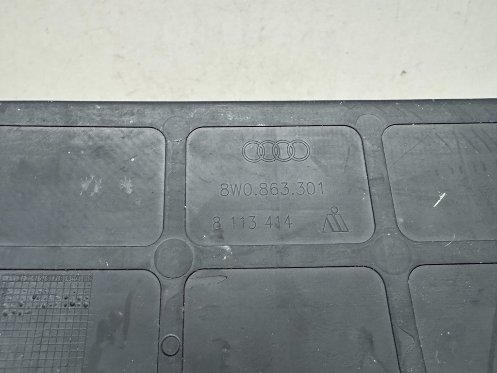 AUDI A4 S4 B9 FRONT CENTER CONSOLE INSERT RUBBER 8W0863301