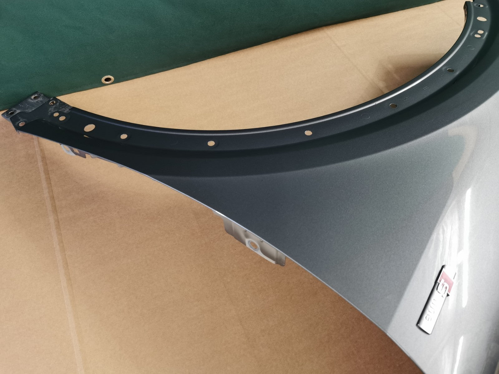Audi Q4 E-Tron Front Left Side Wing 2021 ON 89A821105 Genuine (please read)