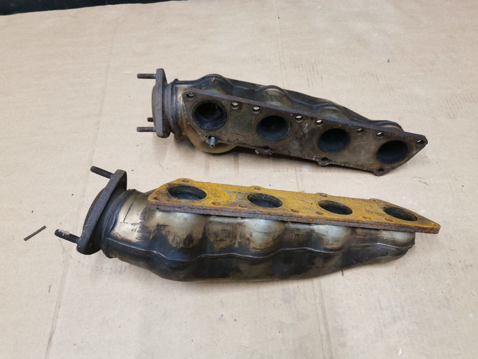 Audi S4 B6 Petrol Exhaust Manifold Left + Right 4.2 FSI V8 BBK 079253033A