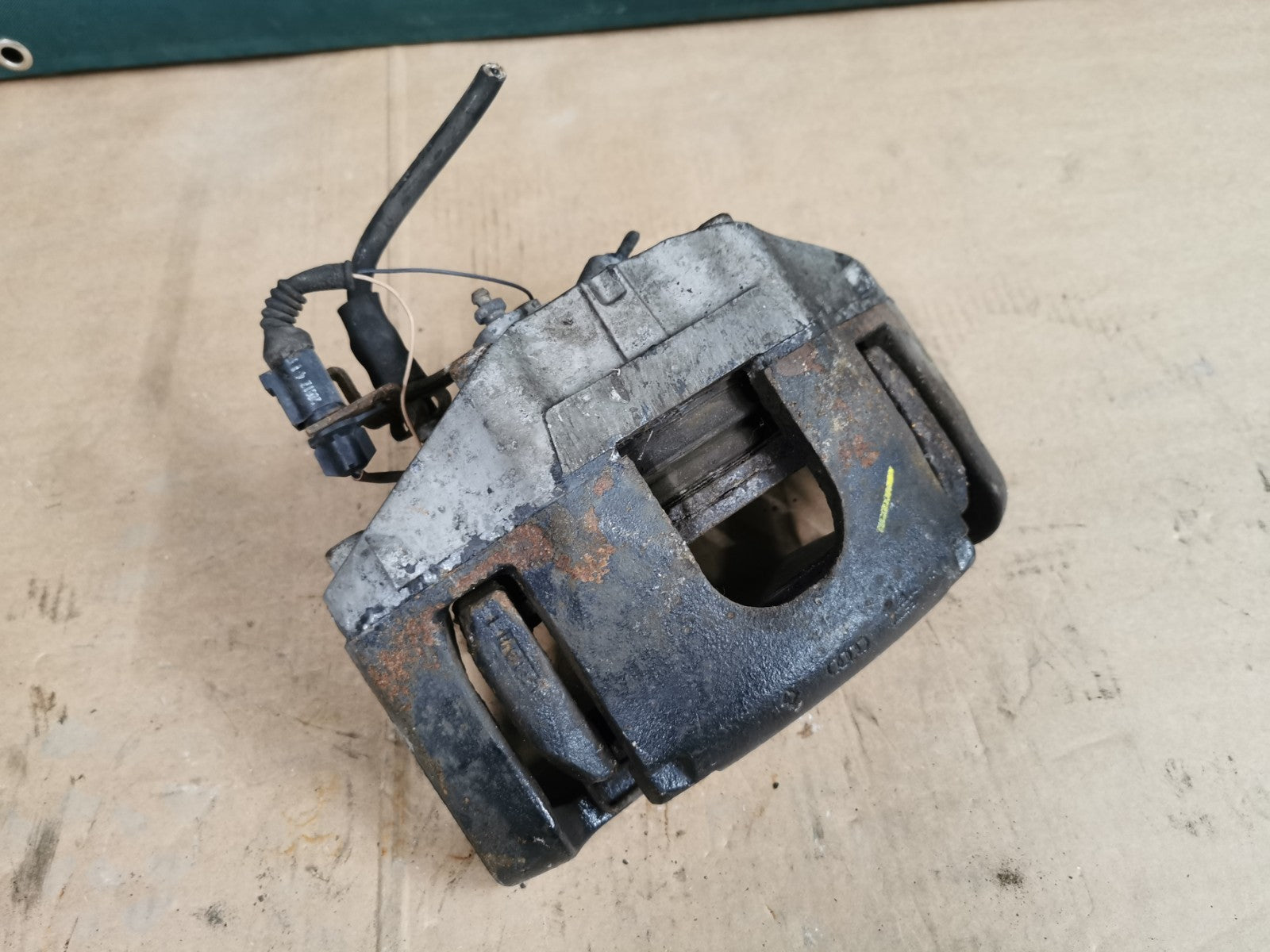 OEM Audi A6 4B C5 NS Left Front Brake Caliper Allroad and V6 4B0615123A