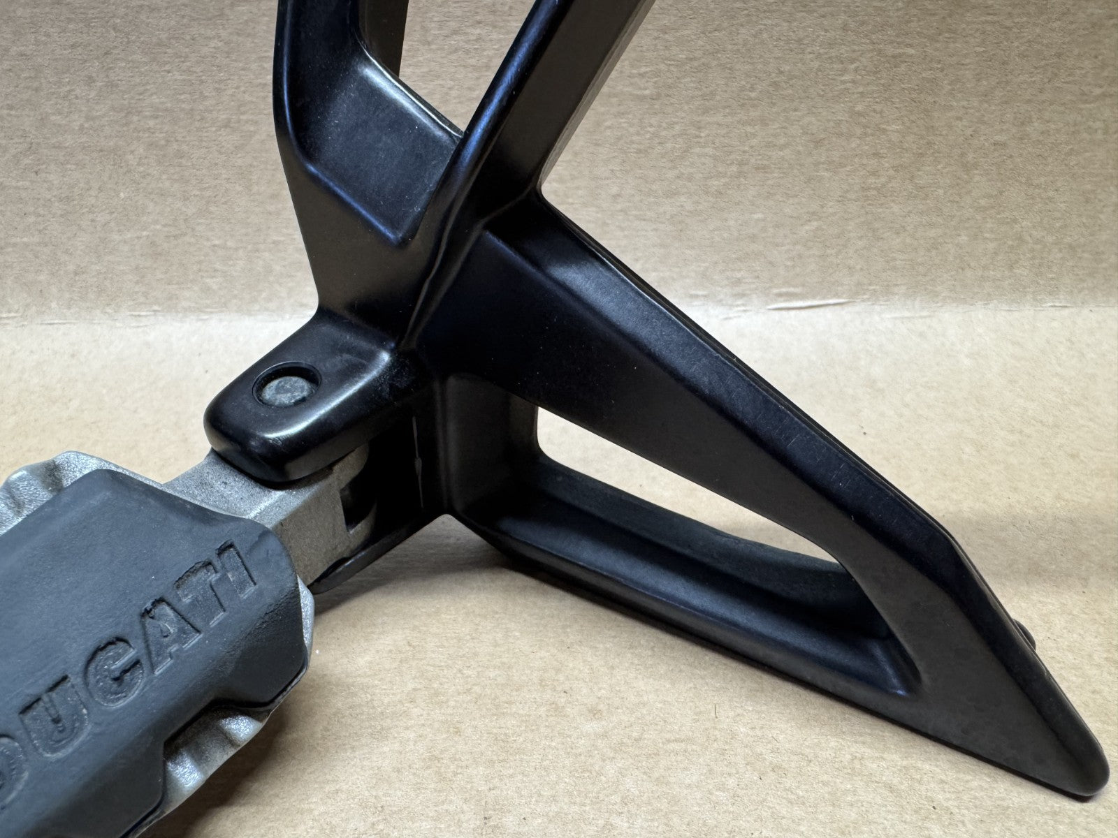 Rear Left Foot Peg Hanger Ducati Multistrada 1200 S 2013
