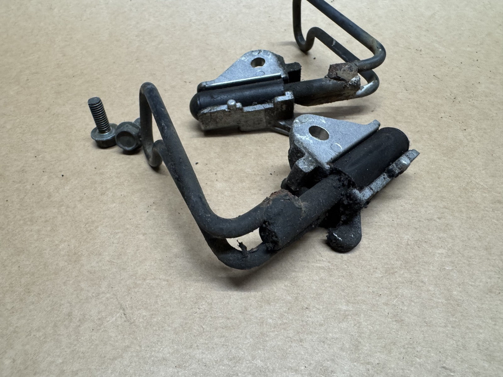 Yamaha XJR 1300 2005 (2000 - 2006) Frame Luggage Mount Brackets