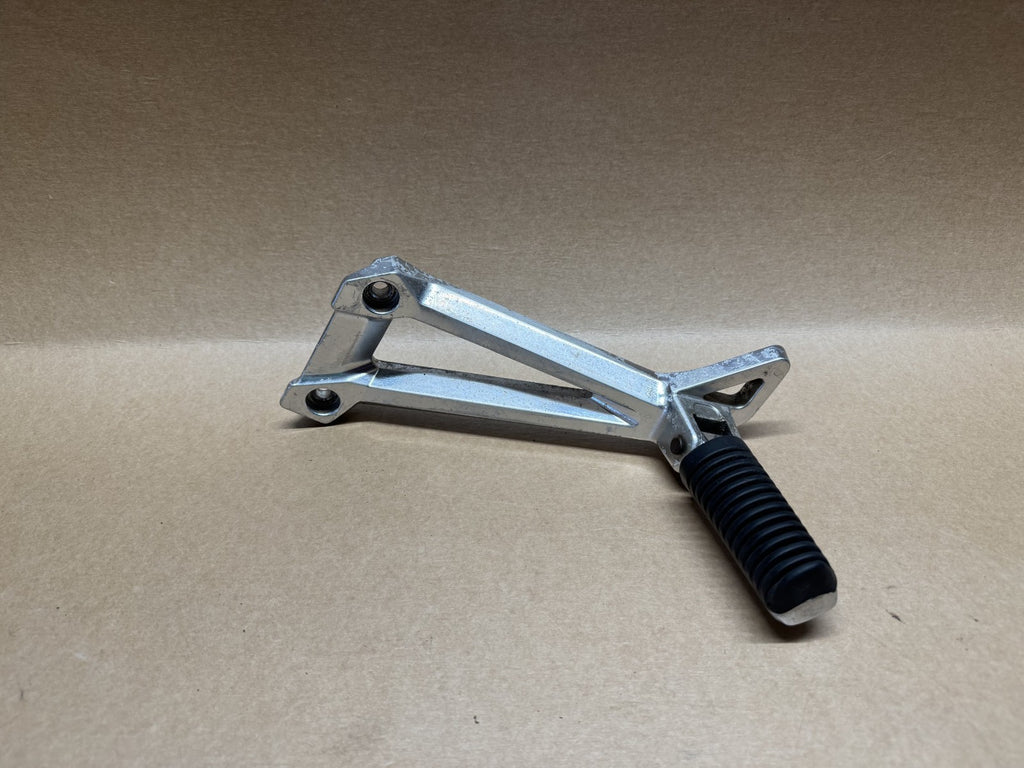 Yamaha XJR 1300 2005 (2000 - 2006) Aftermarket Left Side Pillion Foot Peg