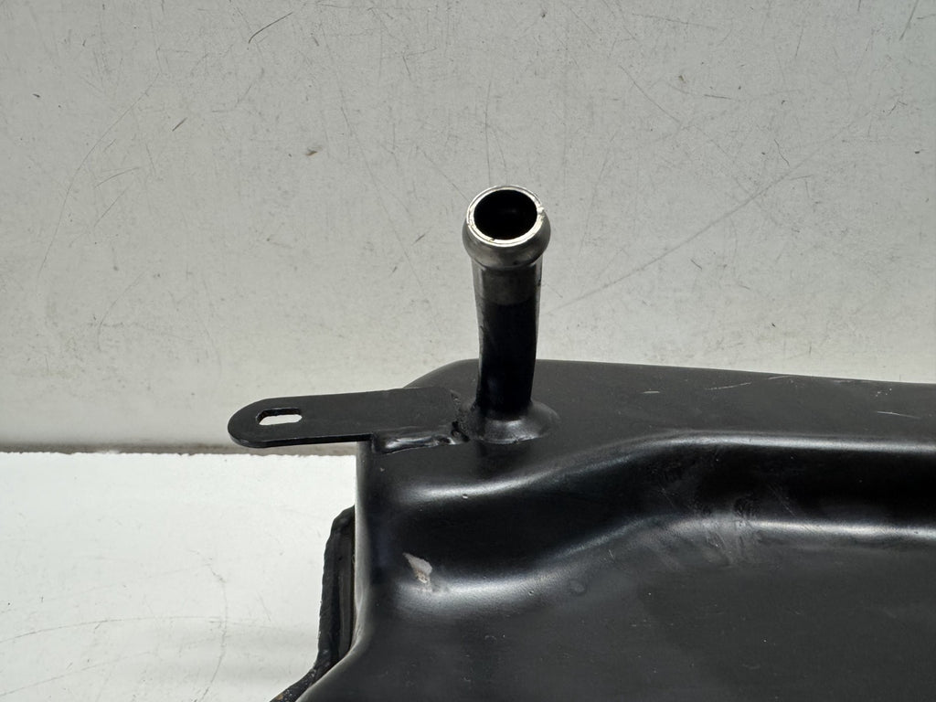 2001 - 2007 Aprilia Caponord ETV 1000 Oil Tank