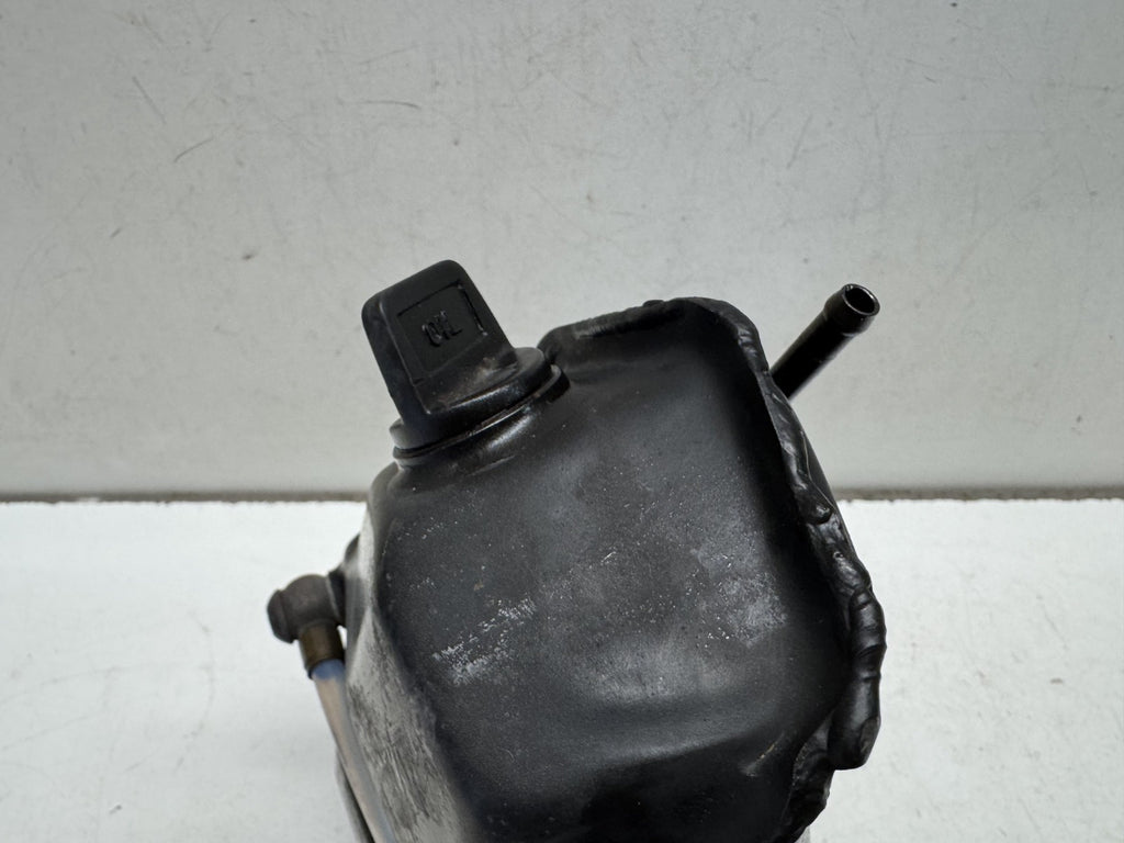 2001 - 2007 Aprilia Caponord ETV 1000 Oil Tank