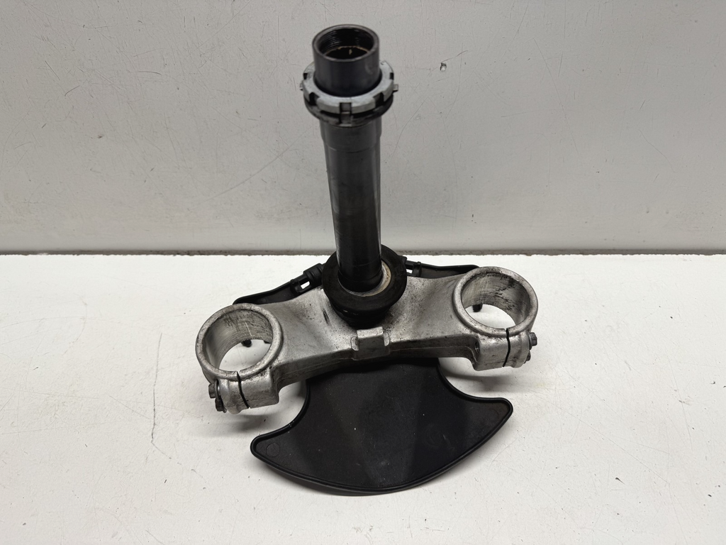 2001 - 2007 Aprilia Caponord ETV 1000 Bottom Yoke