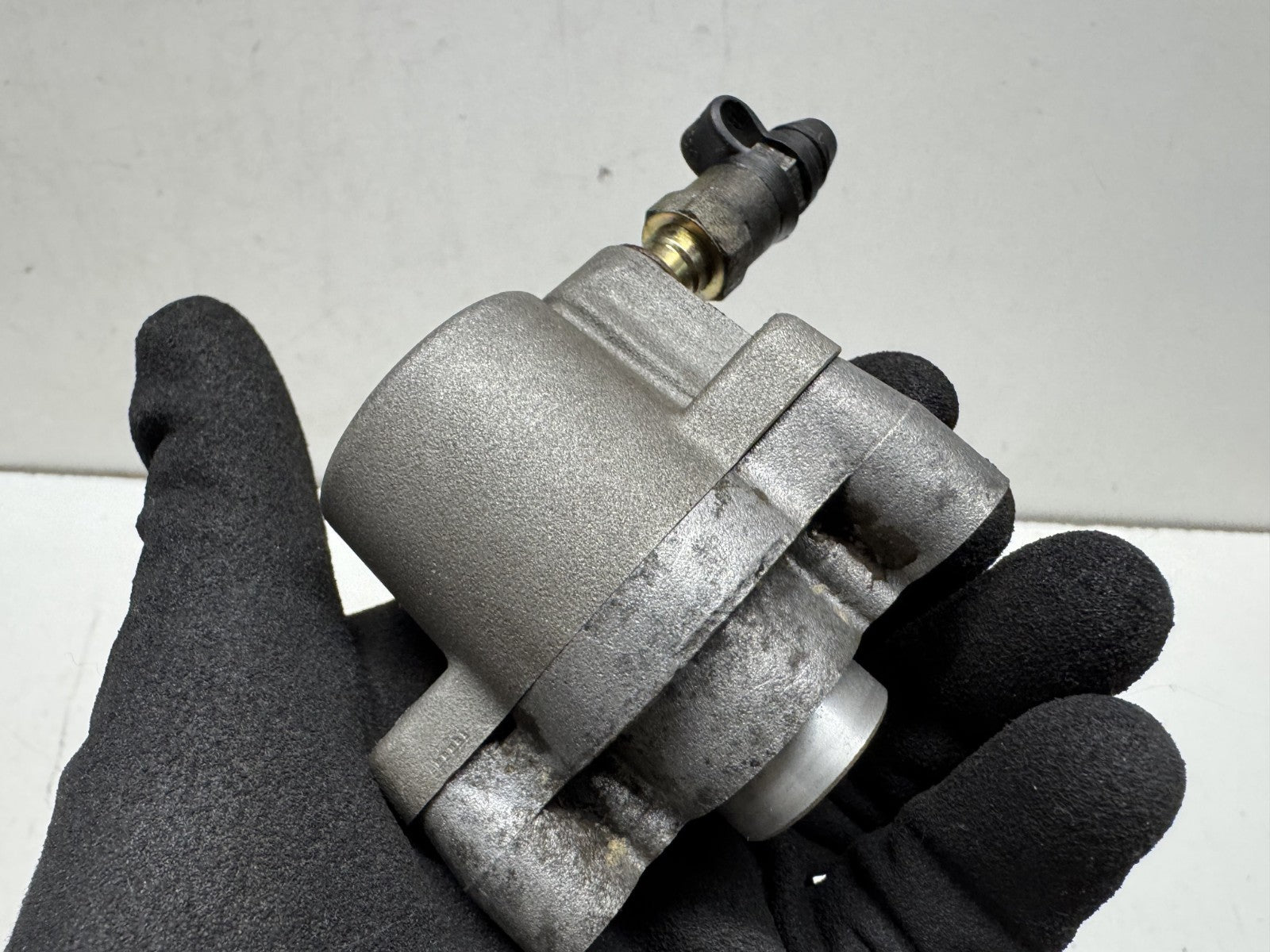 2001 - 2007 Aprilia Caponord ETV 1000 Clutch Slave Cylinder