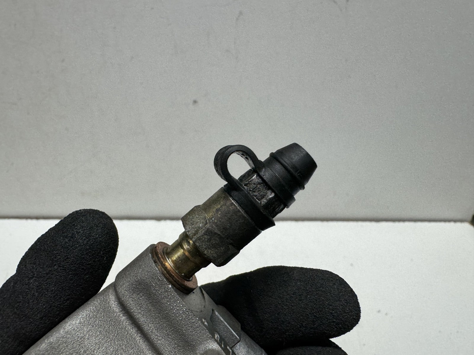 2001 - 2007 Aprilia Caponord ETV 1000 Clutch Slave Cylinder