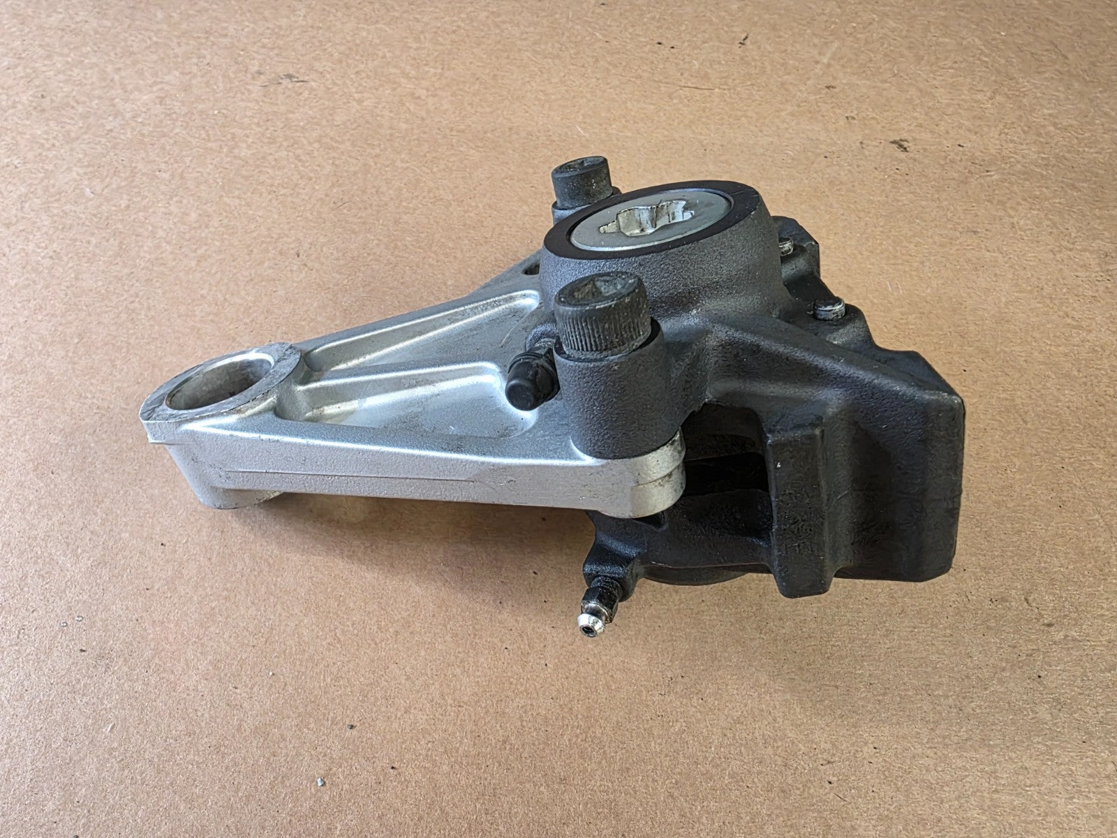 Yamaha XJR 1300 2005 (2000 - 2006) Rear Brake Caliper