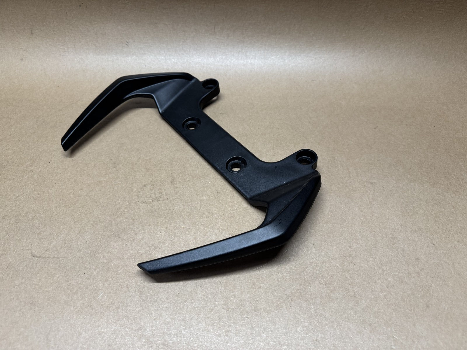 MOTO GUZZI V100 Mandello S 2024 Rear Grab Handle Rail