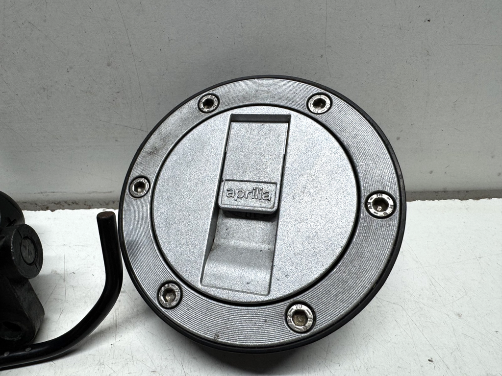 2001 - 2007 Aprilia Caponord ETV 1000 Lock Set