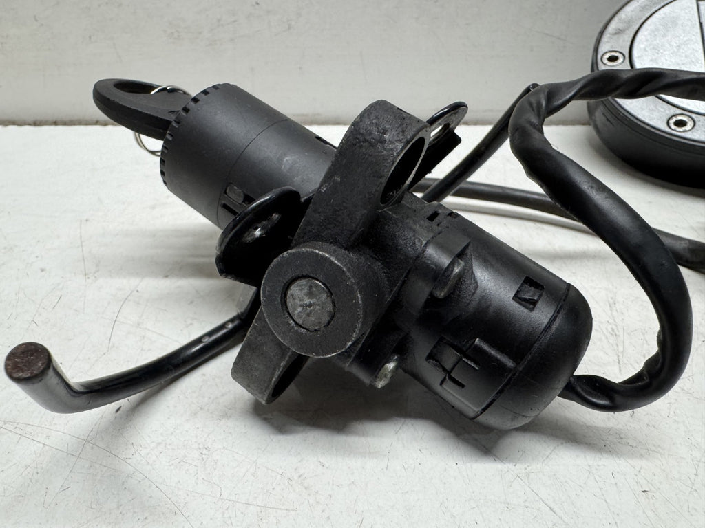 2001 - 2007 Aprilia Caponord ETV 1000 Lock Set
