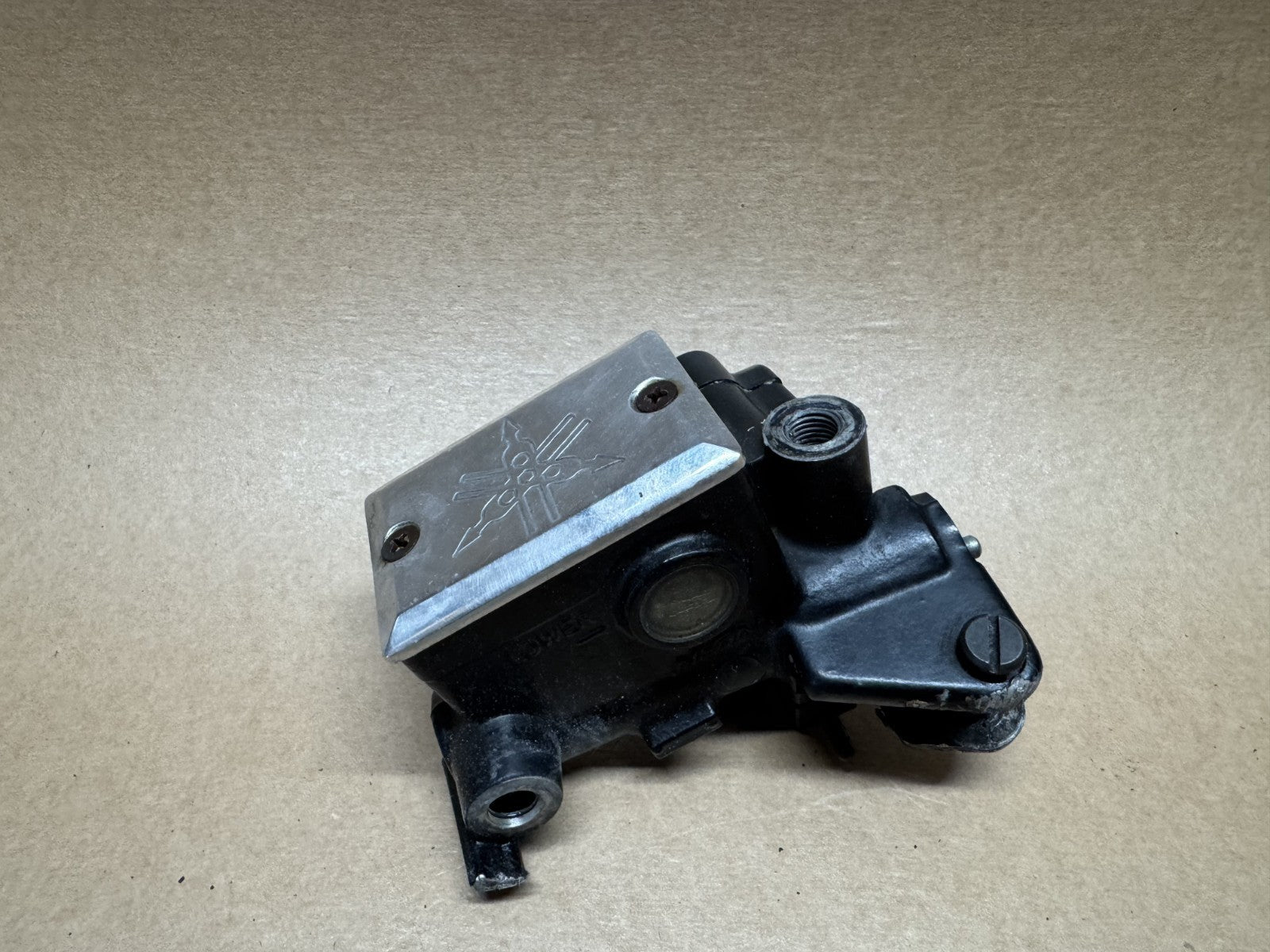 Yamaha XJR 1300 2005 (2000 - 2006) Clutch Master Cylinder