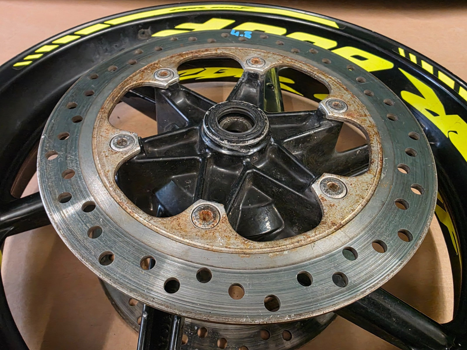 Honda CBR 600 F2 1991 - 1994  Front Wheel Rim + Discs