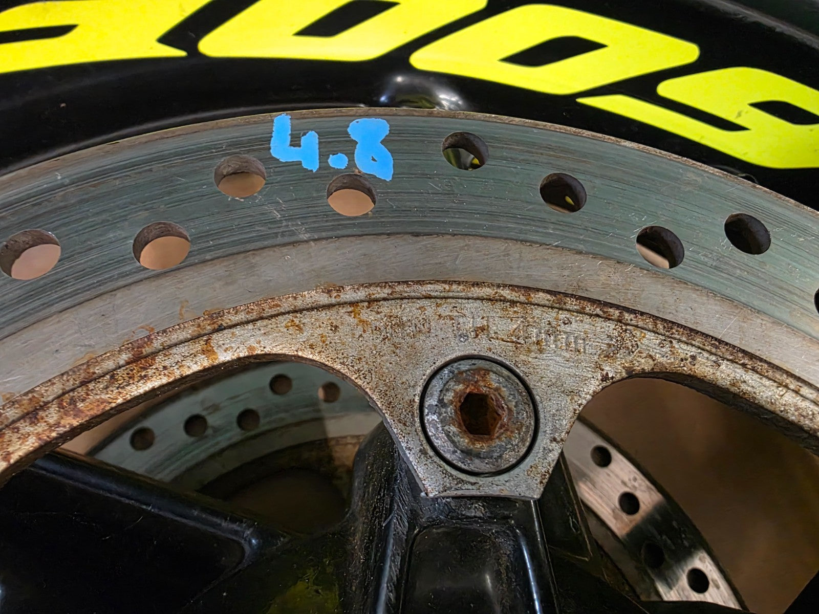 Honda CBR 600 F2 1991 - 1994  Front Wheel Rim + Discs
