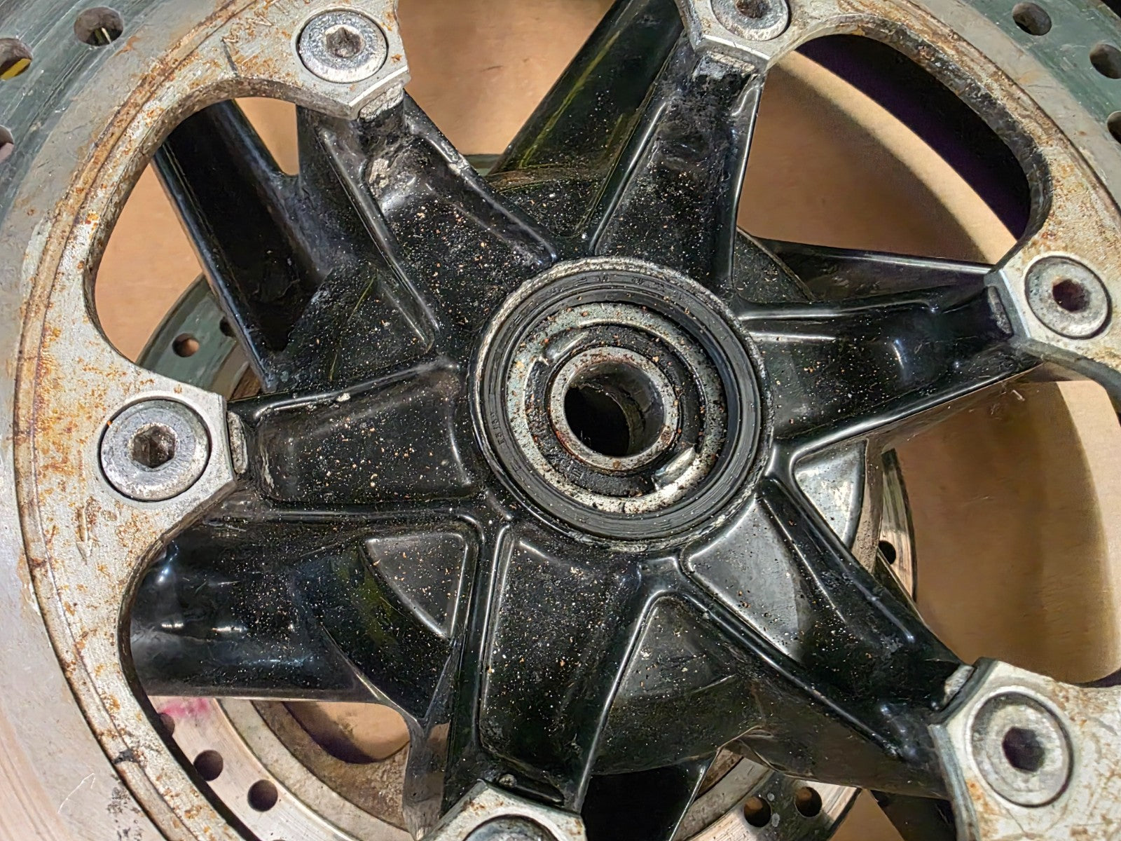 Honda CBR 600 F2 1991 - 1994  Front Wheel Rim + Discs