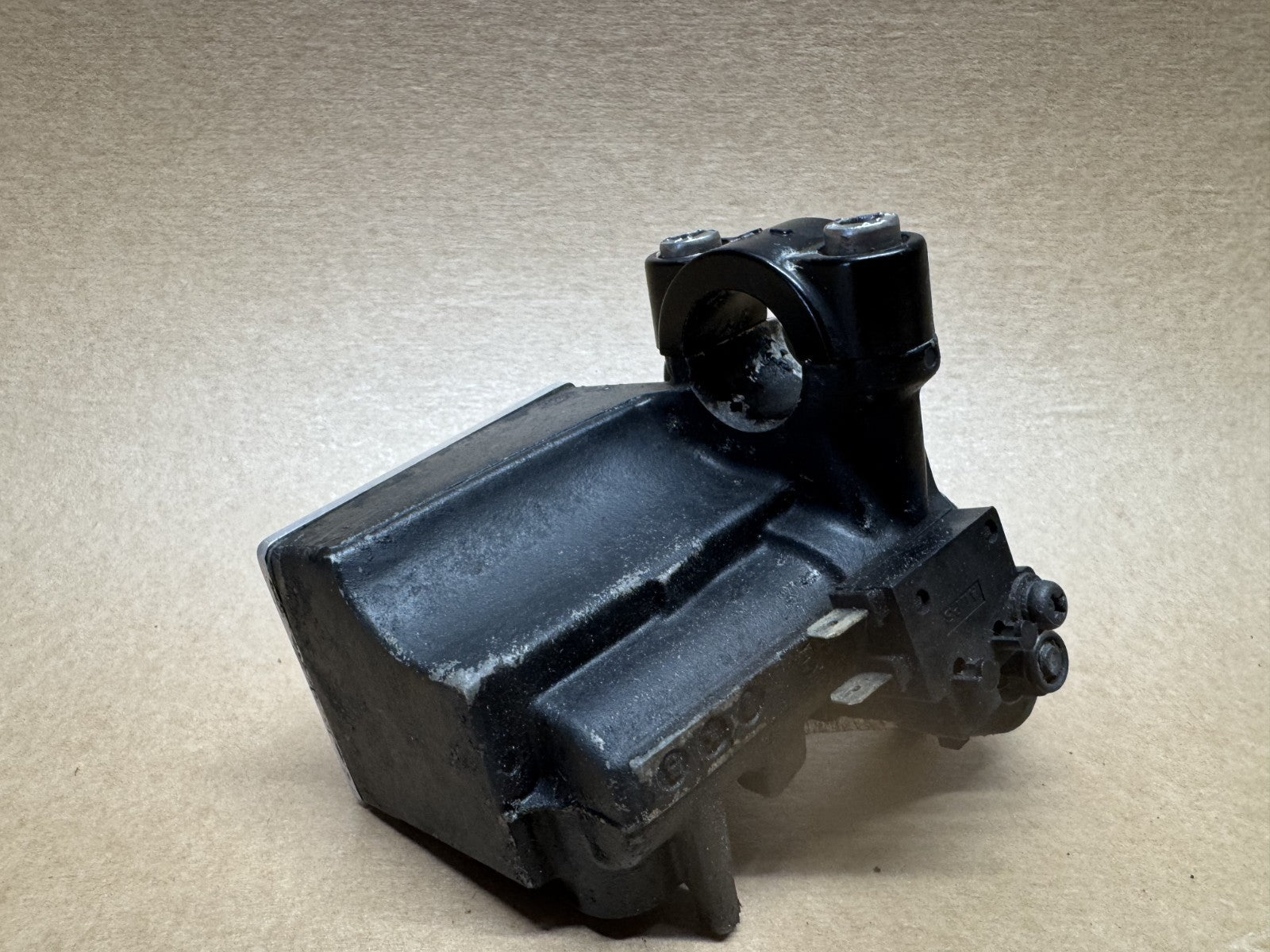Yamaha XJR 1300 2005 (2000 - 2006) Front Brake Master Cylinder