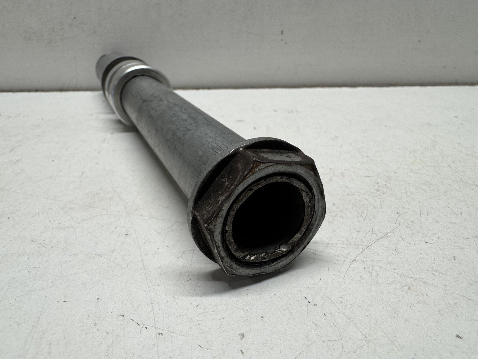2001 - 2007 Aprilia Caponord ETV 1000 Front Wheel Spindle