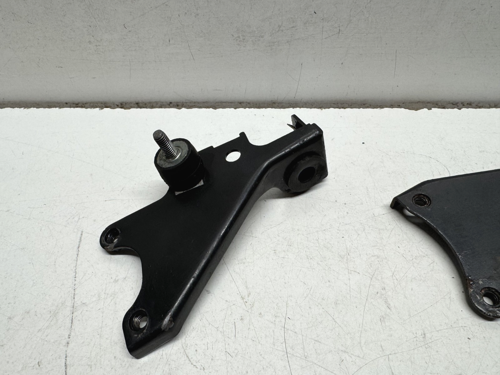 2001 - 2007 Aprilia Caponord ETV 1000 Radiator Mount Brackets