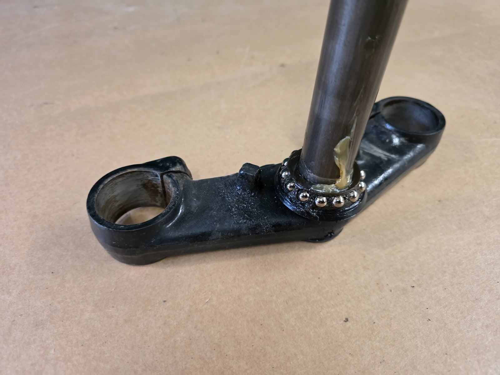 Yamaha XJR 1300 2005 (2000 - 2006) Bottom Fork Yoke