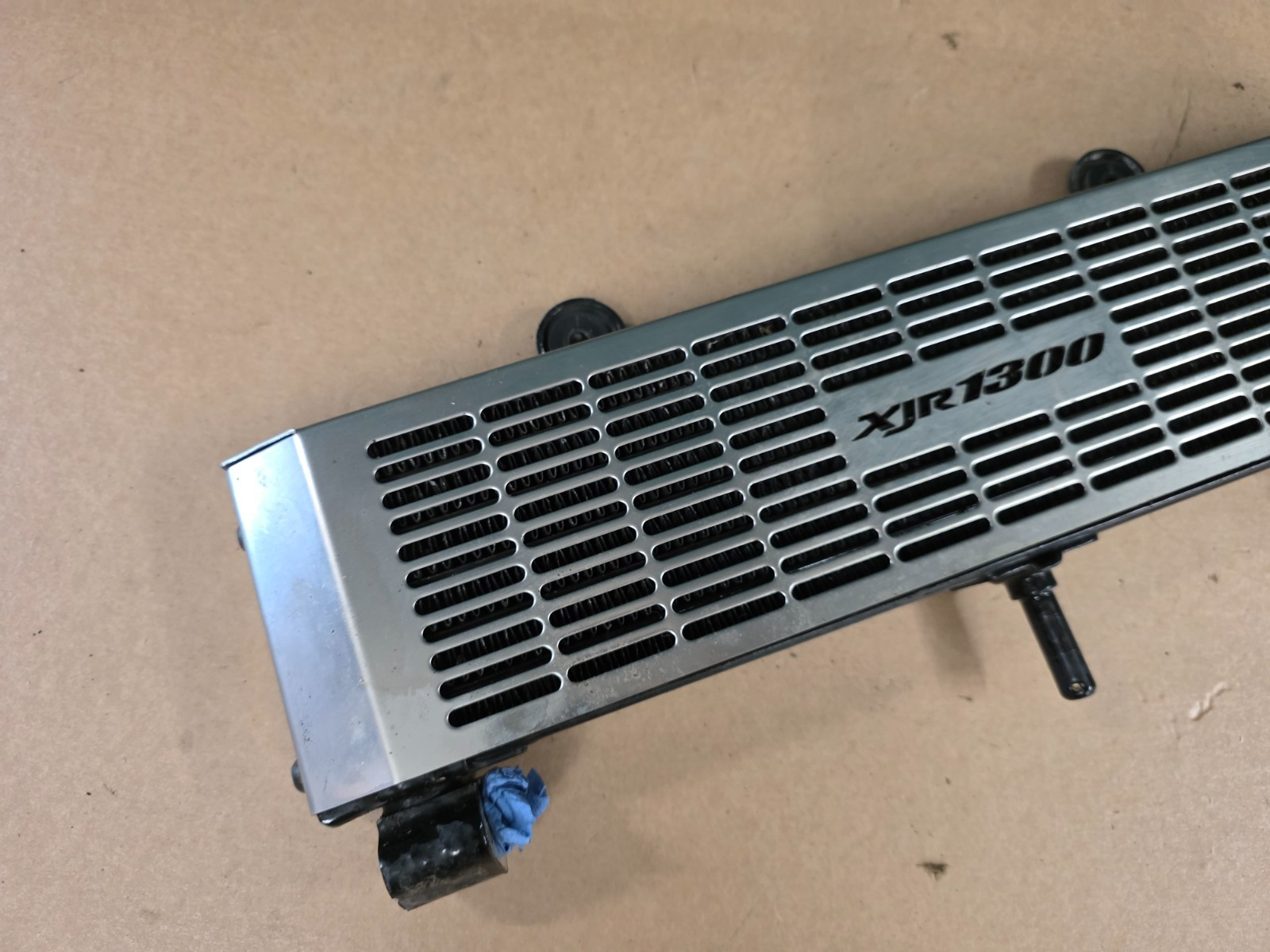 Yamaha XJR 1300 2005 (2000 - 2006) Oil Cooler Radiator + Cover