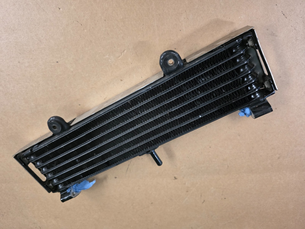 Yamaha XJR 1300 2005 (2000 - 2006) Oil Cooler Radiator + Cover