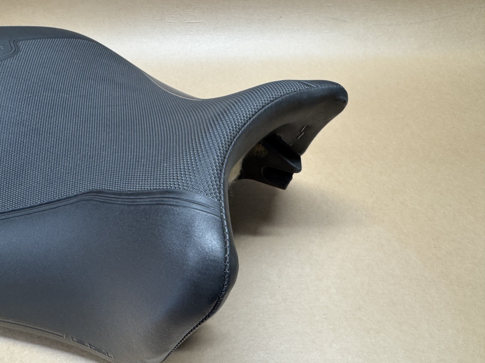 Ducati Monster 821 2014 (2014 - 2016) OEM Front Seat Saddle