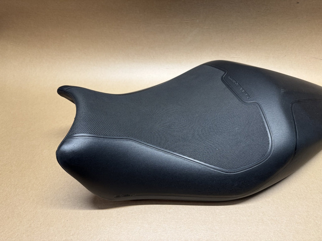 Ducati Monster 821 2014 (2014 - 2016) OEM Front Seat Saddle