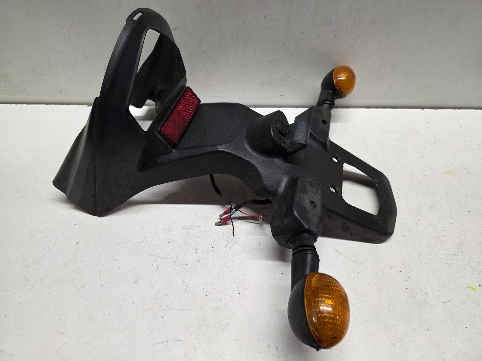 2012 Triumph Tiger 1050 Rear Number plate Holder Fender + Indicators