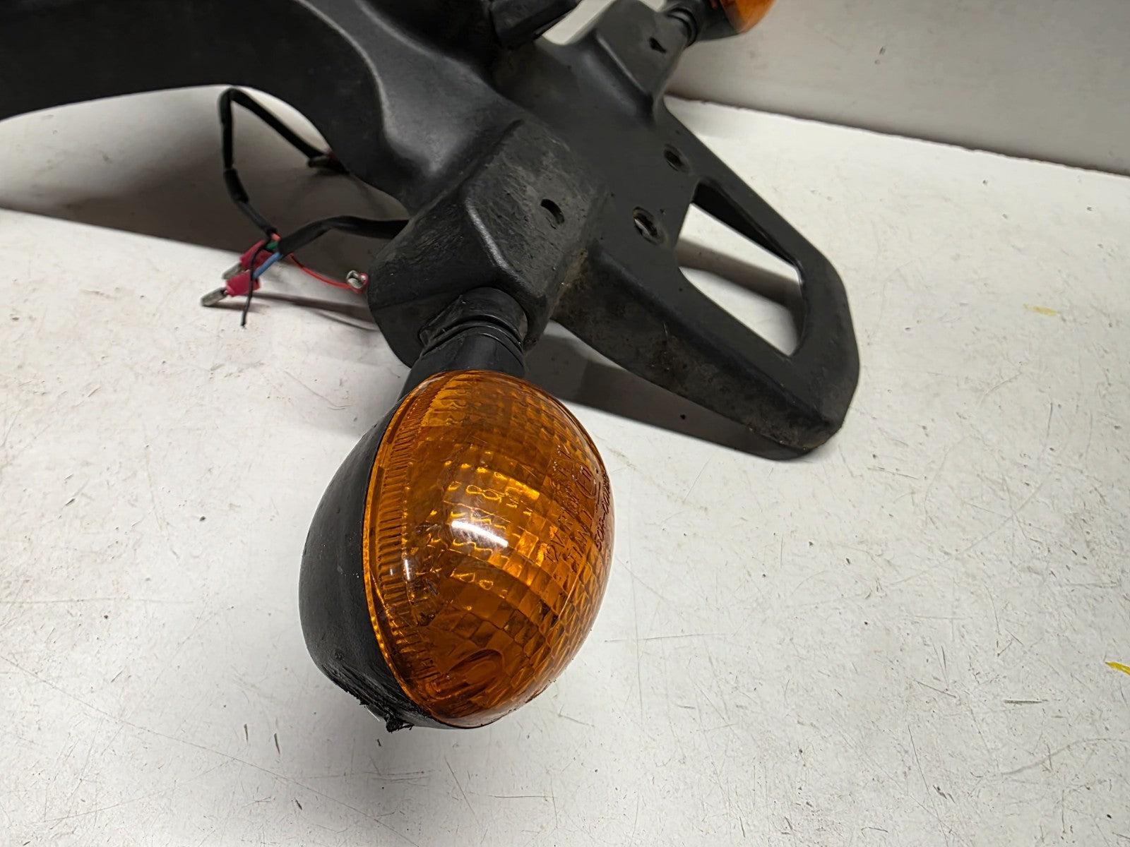 2012 Triumph Tiger 1050 Rear Number plate Holder Fender + Indicators