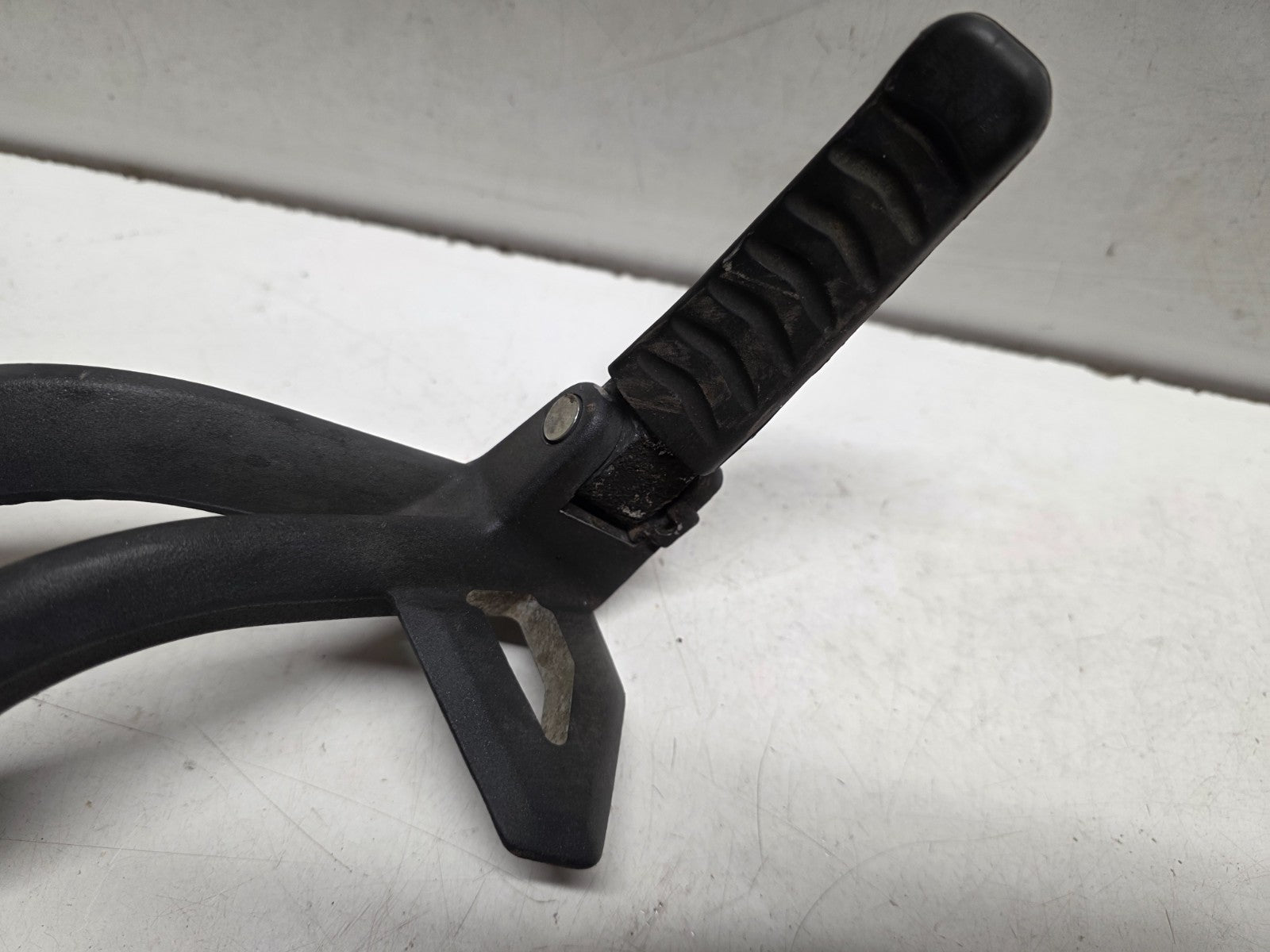 2012 Triumph Tiger 1050 Rear Right Pillion Foot Peg