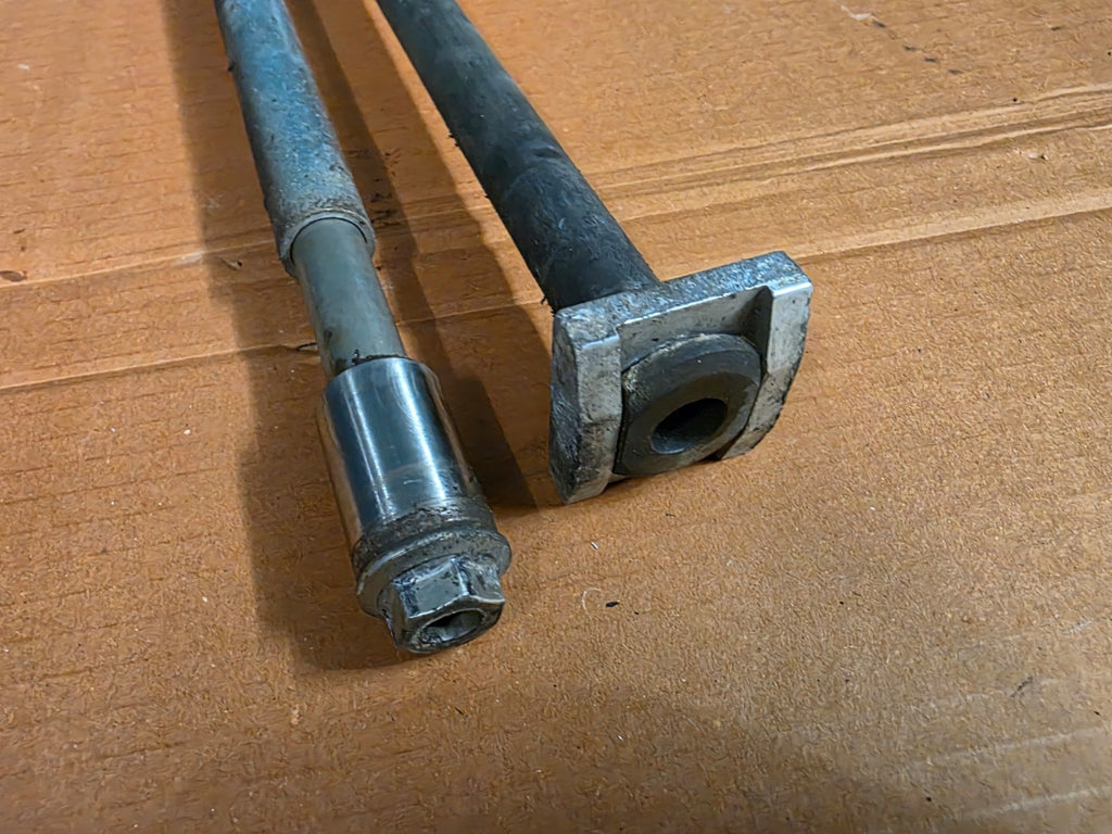 2012 Triumph Tiger 1050 Swing Arm + Rear Wheel Spindle Axles
