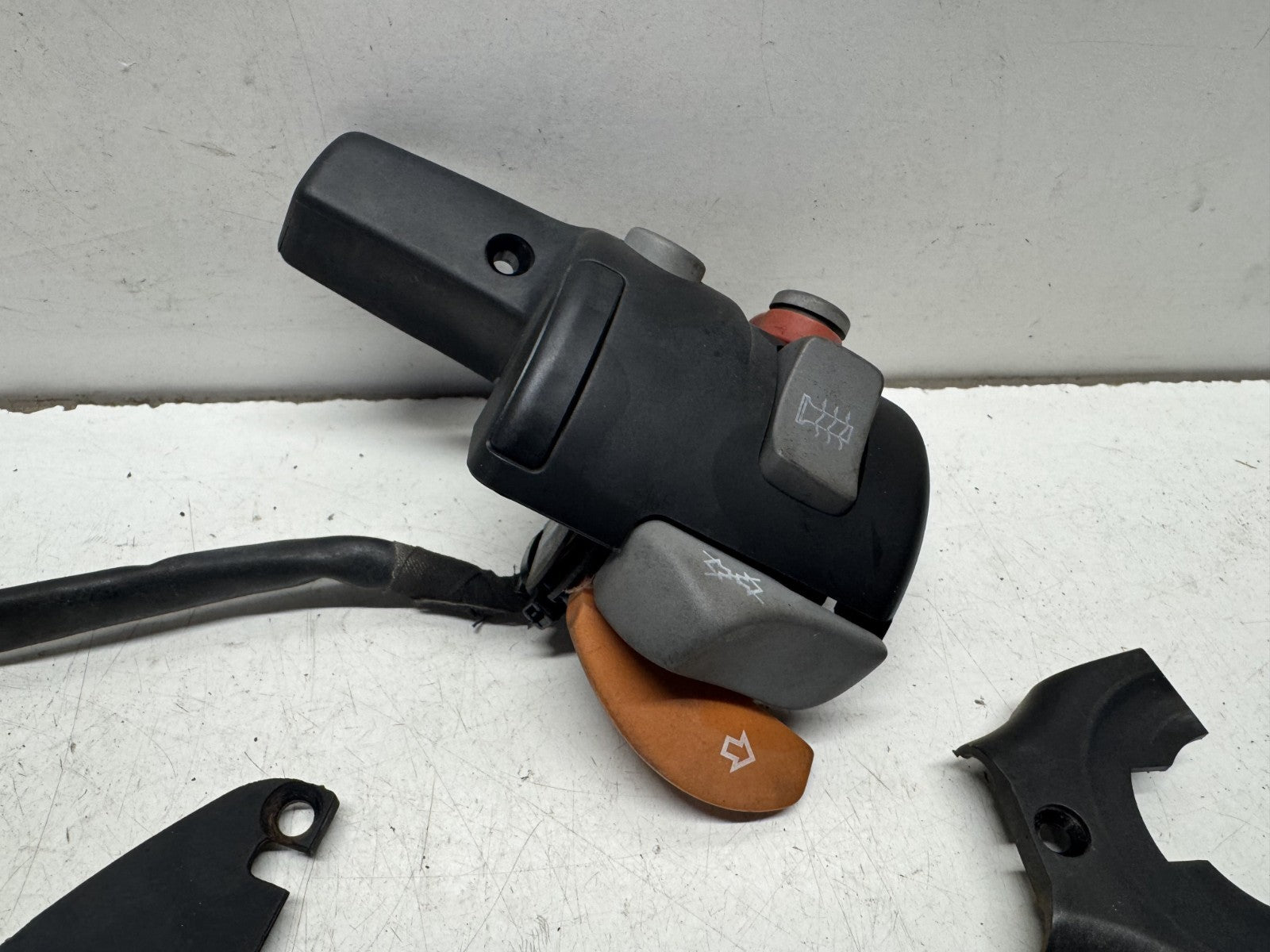 BMW R1200 RT 2005 - 2009 Right Switchgear (please read)