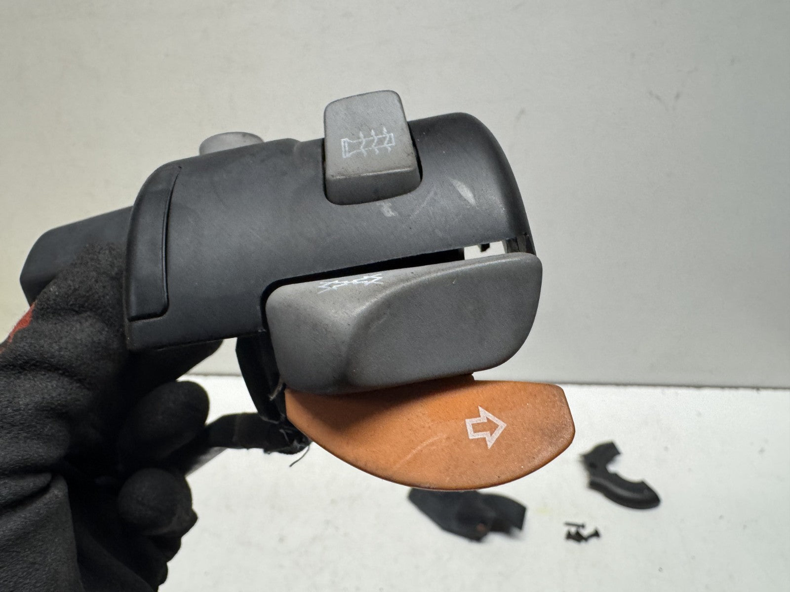BMW R1200 RT 2005 - 2009 Right Switchgear (please read)