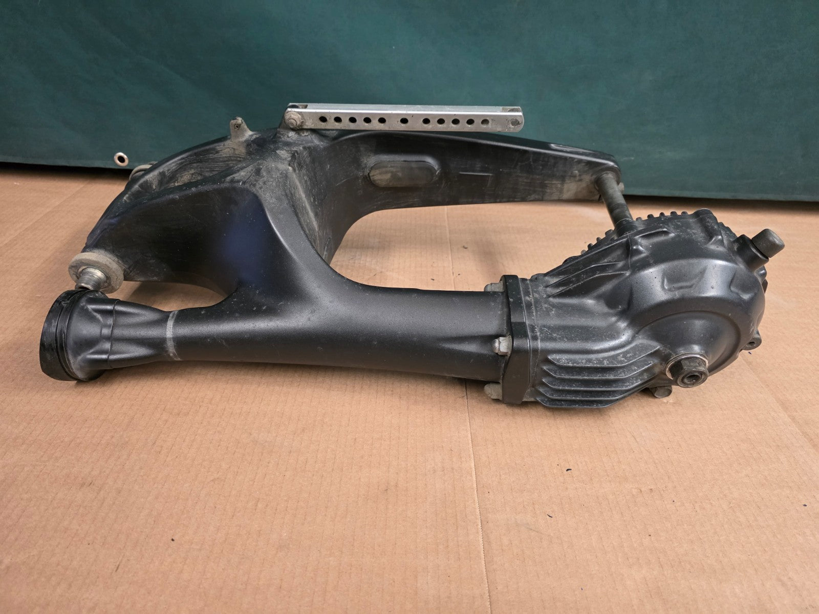 2011 Yamaha Super Tenere XT 1200 Z Complete Rear Swing Arm + Final Drive + Shaft